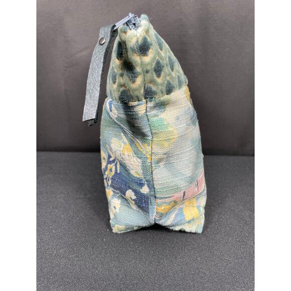 Handmade Bag, Unique One of a Kind Mixed Fabric, Asian Themed Satchel, Blue Hues - Picture 4 of 6